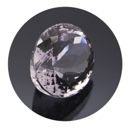 Ametista rosa da 54,91 ct proveniente dalla Francia, 27,38x21,36 mm