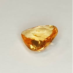 2,99 ct Hessonit-Granat im Birnenschliff, 10,09 x 9,50 mm