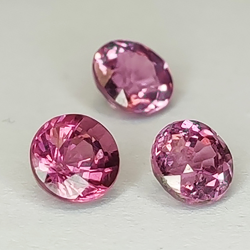 copy of 1,21ct.Rhodolite Garnet Oval Cut