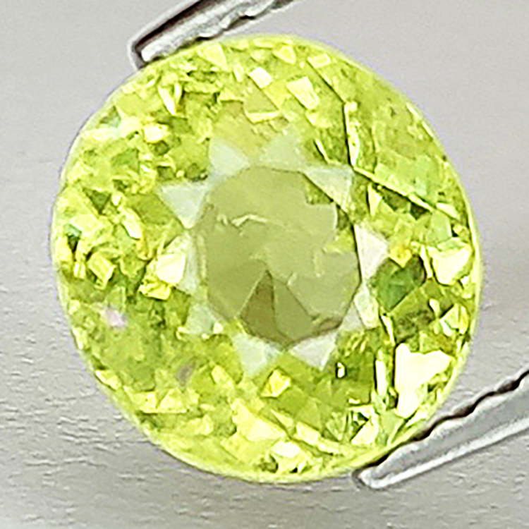 2,08ct Granate Mali talla oval 7.65x7,12mm