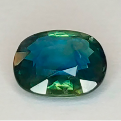 0,98ct blauer Saphir im Ovalschliff, 6,70 x 5,40 mm