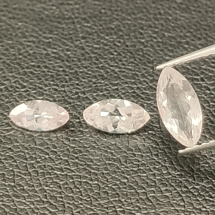 1 pezzo di morganite taglio marquise 6-8 mm