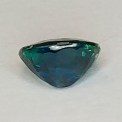 0,84 ct blauer Saphir im Ovalschliff, 5,90x4,99mm