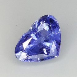 0.84ct Heart-cut blue sapphire 6.59x5.13mm