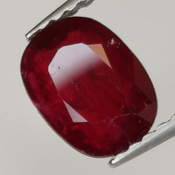 1.18ct Ruby oval cut 7.48x5.62mm