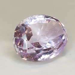 18,53 ct Amethyst im Ovalschliff 18,09 x 13,75 mm