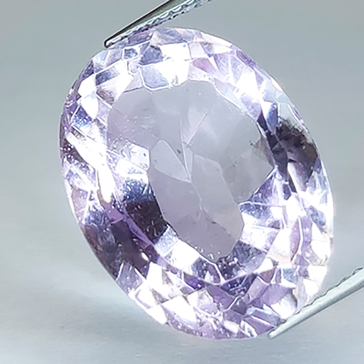 18.53ct Amethyst oval cut 18.09x13.75mm