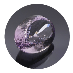 65,74 ct rosa Amethyst aus Frankreich 31,71 x 20,28 mm