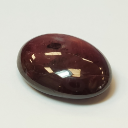 23,14 ct ovaler Sternrubin-Cabochon, 18,61 x 15,89 mm