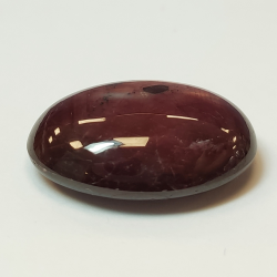 Cabochon ovale con rubino stellato da 35,06 ct, 23,06x17,51 mm