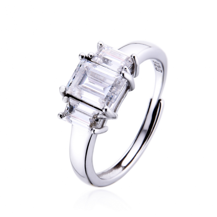 Bague Moissanite et Argent 925