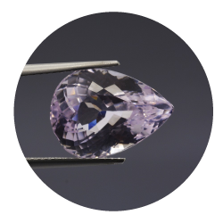 8,85 ct. Kunzita Talla Pera