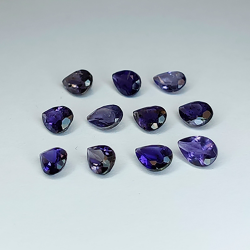 Iolite blu a pera da 3,73 ct, taglio 6x4 mm