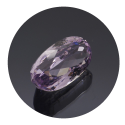 13,27 ct. .kunzite Ovale