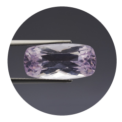 13,77 ct  Kunzita Cojín