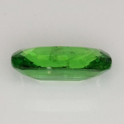 Taglio a cuscino in tsavorite verde da 1,64 ct, 9,95 x 5,95 mm