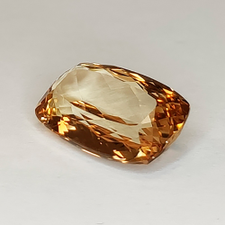 9.89ct Champagne Topaz Cushion Cut 16.93x10.14mm