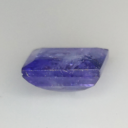 Tanzanite bleue 2,44 ct taille princesse 7,98 x 7,31 mm