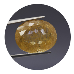 21,24 ct. Rutile Quartz Oval Cut