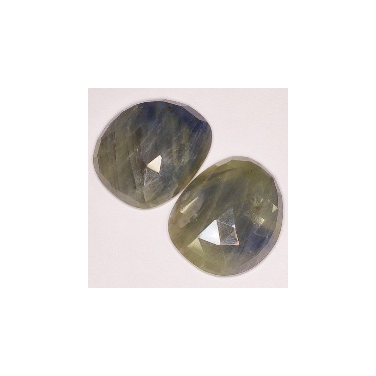 33.39ct Zafiro talla oval 19 x 16 mm