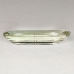 23,97 ct Prasiolite coupe spéciale 33,09 x 14,48 mm