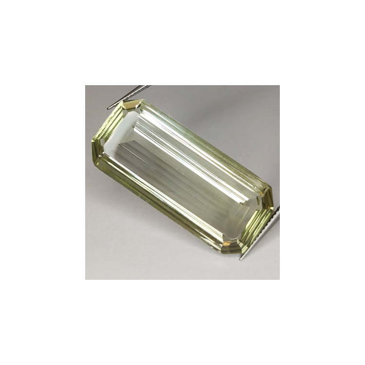 Taglio speciale Prasiolite da 34,26 ct 35,09 x 15,56 mm