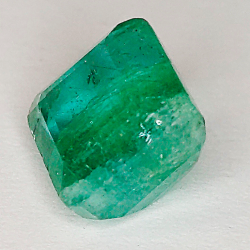 2,50 ct Émeraude taille émeraude 7,75 X 7,12 mm