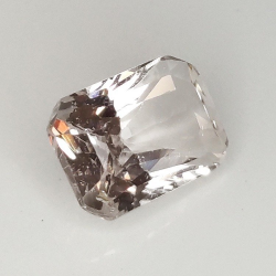 1,58 ct Padparadscha-Saphir-Smaragdschliff 7,49 x 5,45 mm