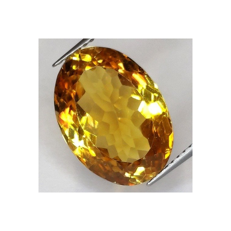 11,72 ct Citrinquarz im Ovalschliff 15,90 x 11,49 mm