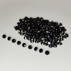 Spinello nero a taglio rotondo da 37,83 ct 3 mm