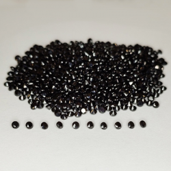 Spinello nero taglio rotondo da 46,34 ct 2 mm