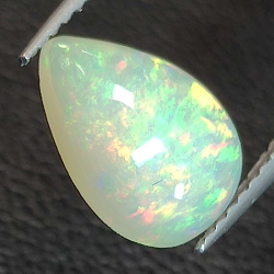 1,31 ct Opal-Pear-Cabochon-Schliff 10,49 x 7,49 mm