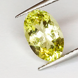 1,54 ct Heliodorus Ovalschliff 9,10 x 6,18 mm