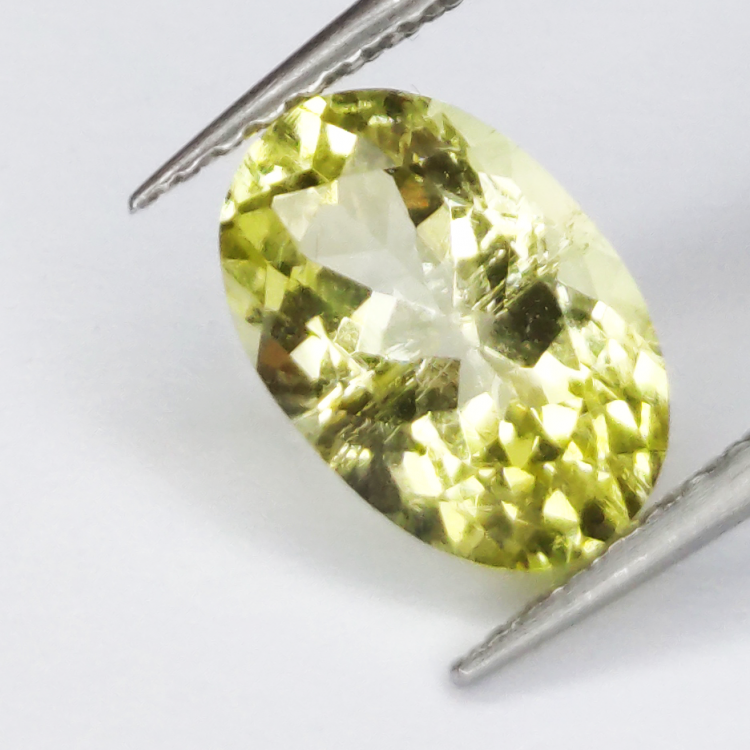 1.54 ct Heliodorus Oval Cut 9.10 x 6.18 mm