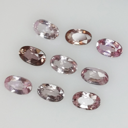 Zaffiro Padparadscha da 3,01 ct taglio ovale 5x3 mm