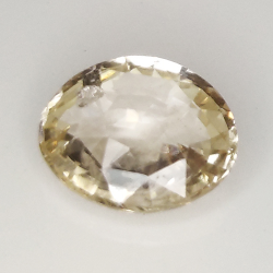 2,28 ct Padparascha-Saphir im Ovalschliff, 9,24 x 7,53 mm