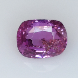 2,54 ct rosa Saphir im Smaragdschliff, 7,88 x 6,00 mm