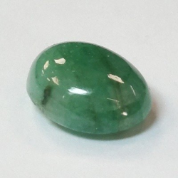 2,76ct Esmeralda Talla Oval en Cabujón 10,31x7,81mm