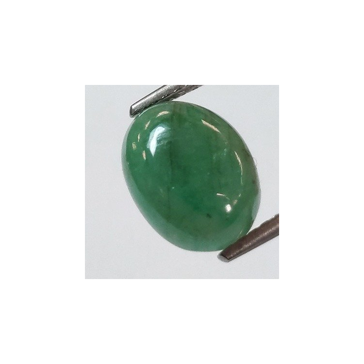 2,76ct Esmeralda Talla Oval en Cabujón 10,31x7,81mm