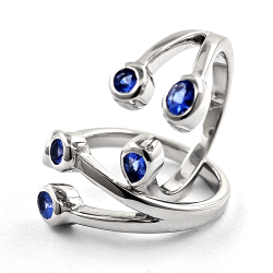 Anello in argento e tanzanite