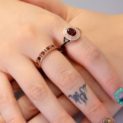 Garnet, Black Spinel & 925 Sterling Silver Ring