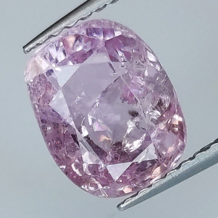 2,79ct Saphir im Kissenschliff 8,88 x 7,12 mm