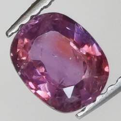 0.95ct Zafiro talla cojin 6.40 x 5.17  mm