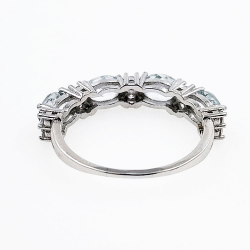 Bague en argent 925 rhodié et aigue-marine