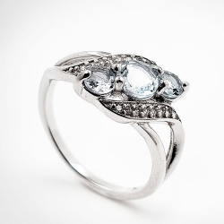 Ring in 925 Sterling silver with aquamarine or tanzanit