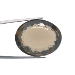 48,59 ct. Rauchquarz Oval