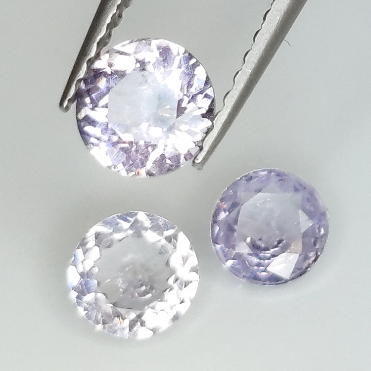 1,17ct Spinel Round Size 4,5-5mm