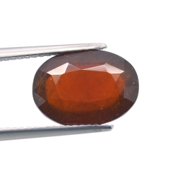 5,83 ct. Grenat de Hessonite Oval Cut