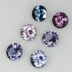 1,45ct Spinel Round Cut 3,9-4mm