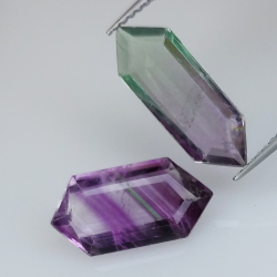 6.45 Fluorite blue John taglio fantasia 16,5x6,2mm 14,3x7,3mm